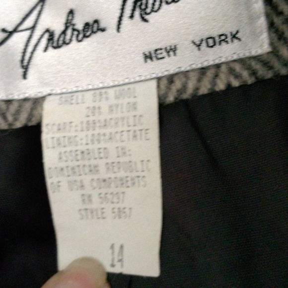 Andrea Marin new York size 14 wool blend einter coat 3/4 length black/white - Picture 10 of 11